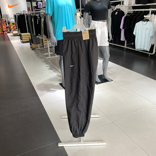 Nike 新款 正品 耐克秋季 010 女士梭织跑步运动休闲束脚长裤 FV7661