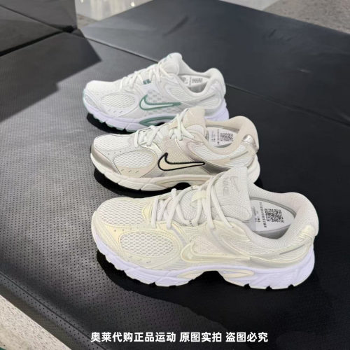 正品Nike耐克女子V5 RNR透气运动休闲跑步鞋复古老爹鞋HQ7901-106