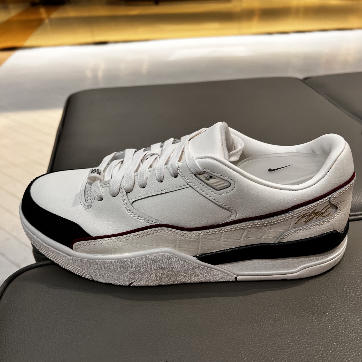 NIKE耐克男子JORDAN FLIGHT COURT运动训练板鞋篮球鞋 IH7321-131