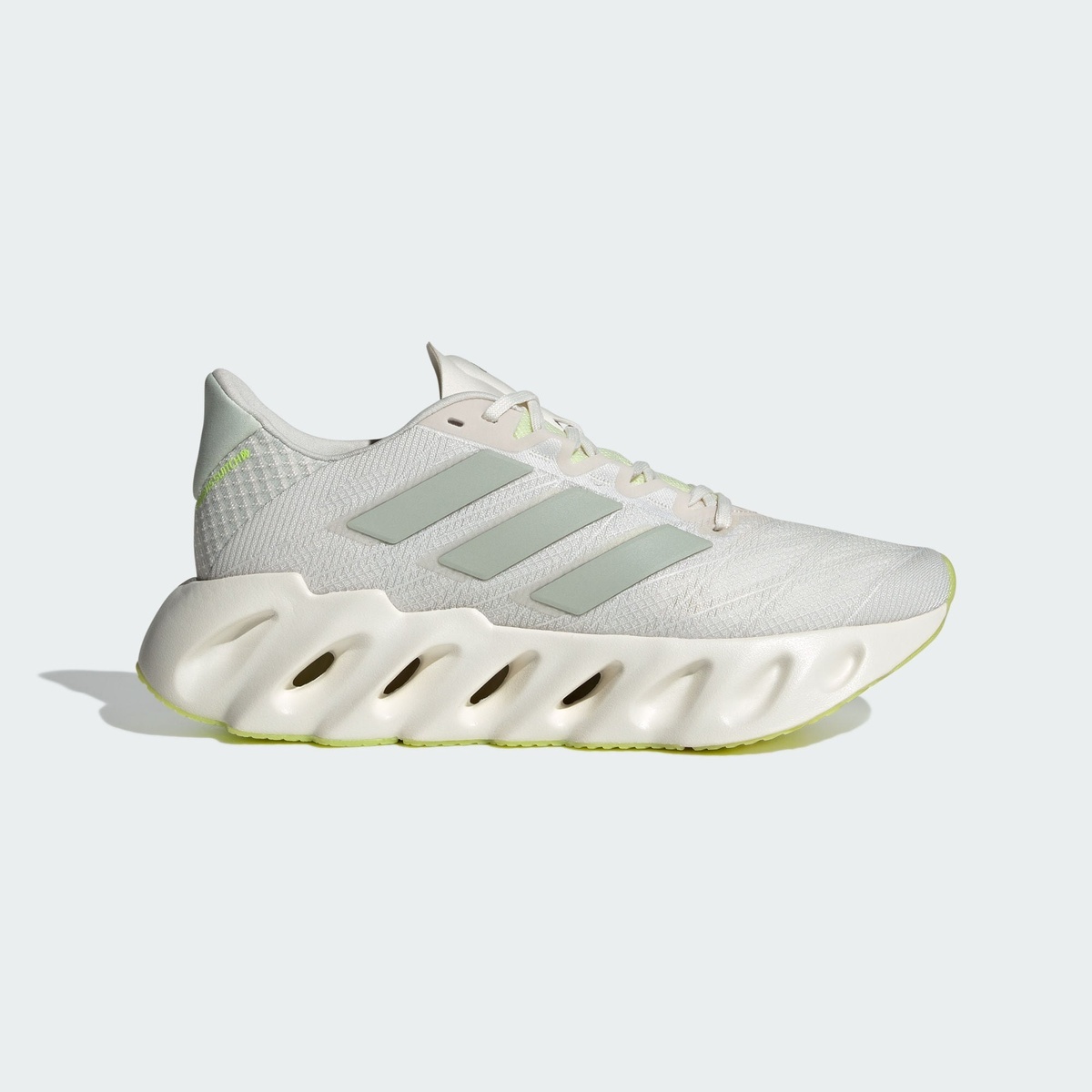adidas阿迪达斯秋季女鞋SWITCH FWD 2运动鞋训练跑步鞋IF9183