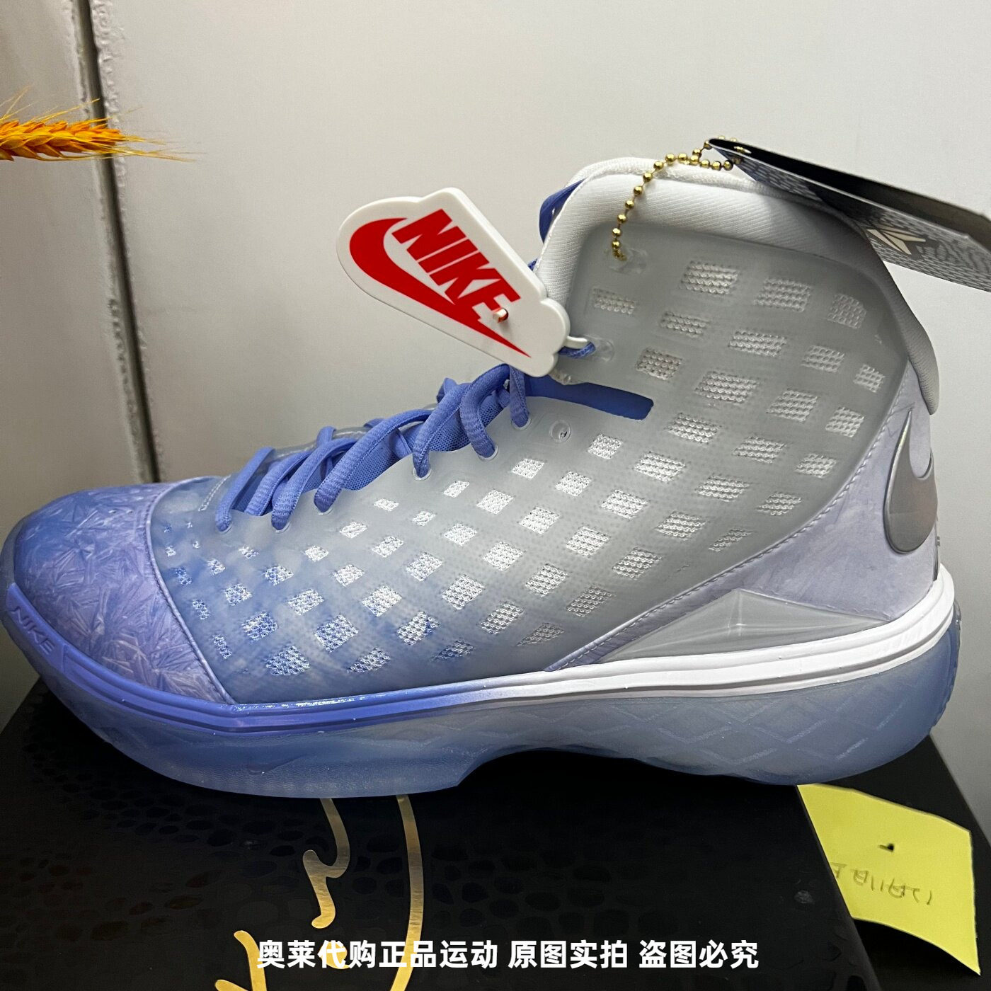 Nike耐克 Kobe 3科比3白蓝冰雪圣诞高帮实战耐磨篮球鞋IQ5338-400