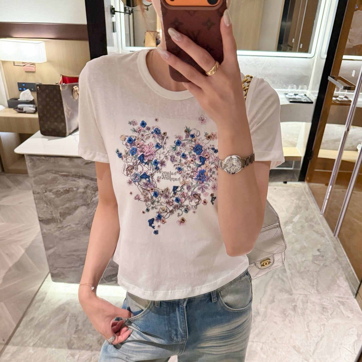 重工繁花短袖t恤女 夏季新款刺绣爱心圆领韩版宽松百搭显瘦耐穿潮