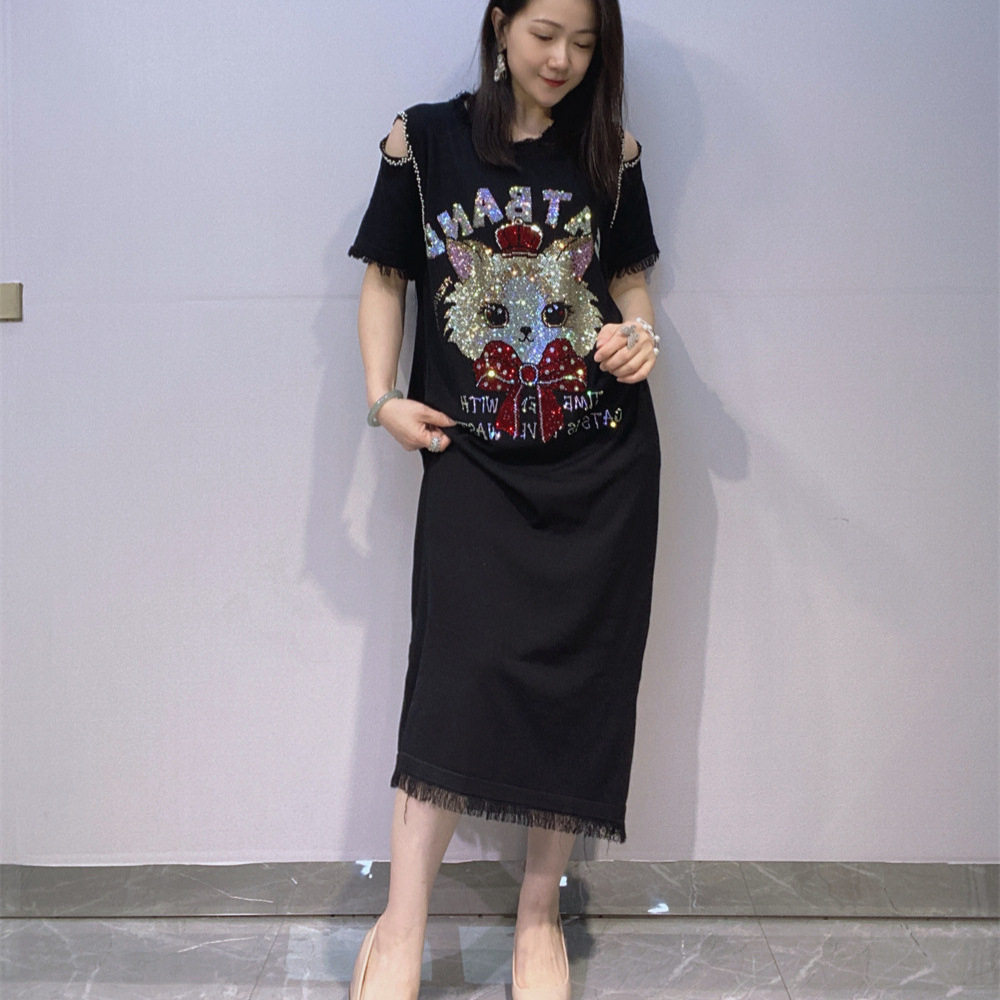 法式黑色圆领漏肩连衣裙女夏季新连衣裙