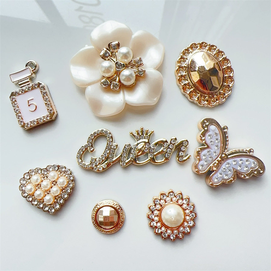 新款组合香水瓶蝴蝶花朵饰品洞洞鞋鞋花材料手机壳发夹饰品配件,饰品/流行首饰/时尚饰品新,其他DIY饰品配件,淘宝优惠券,粉丝福利购,淘宝优惠卷