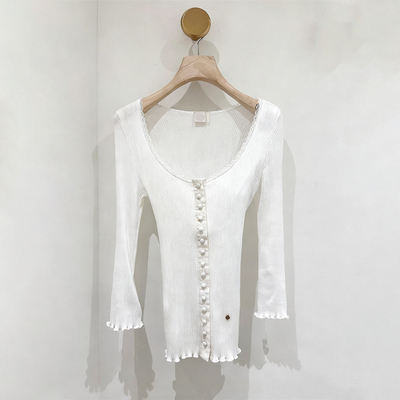 白色方领蕾丝花边长袖针织衫女