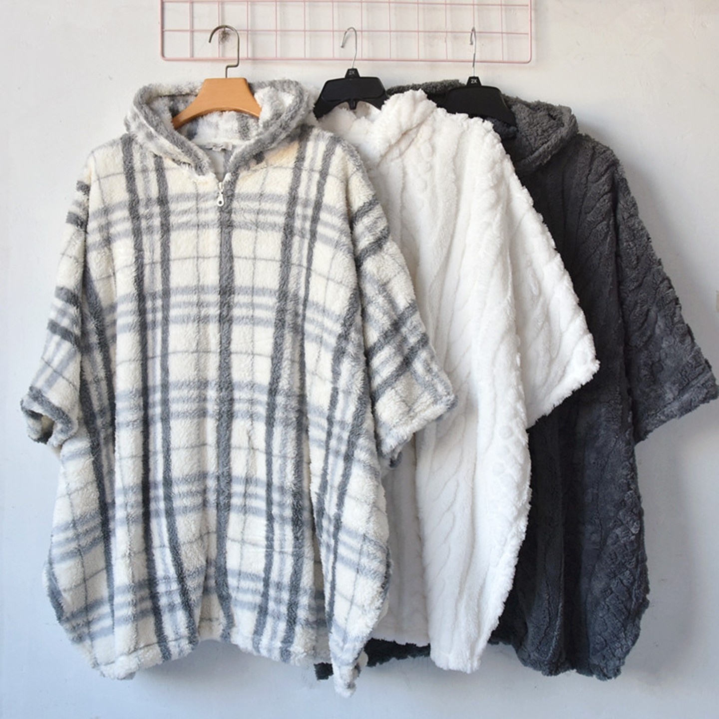 欧美原单男女宽松毛绒拉链家居服外套冬季保暖珊瑚绒连帽斗篷披肩,女士内衣/男士内衣/家居服,睡袍/浴袍,淘宝优惠券,粉丝福利购,淘宝优惠卷