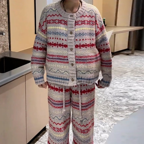 珊瑚绒软糯亲肤家居服可外穿睡衣