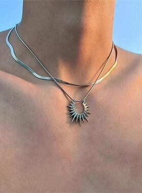 Double layered women choker chain high-end feeling Necklace