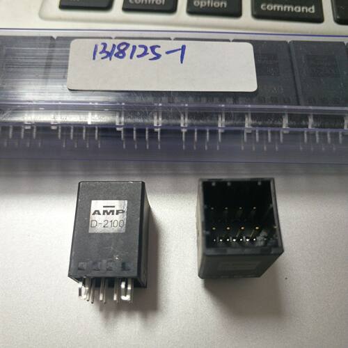 1318125-1AMP连接器D-2100