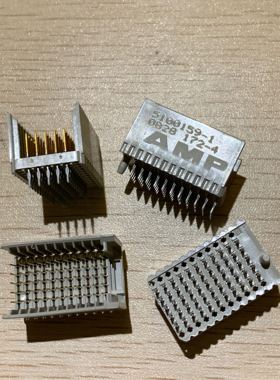 5100159-1 AMP安普连接器 5*11 55Pin 鍍金直插连接座子，原现货