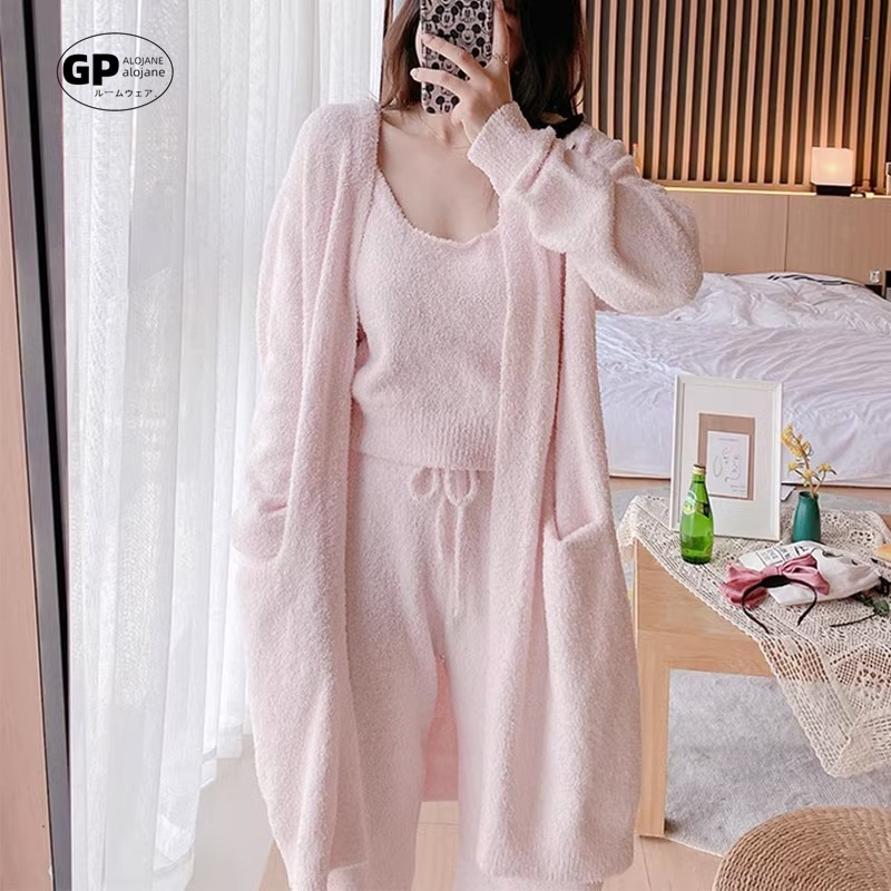 粉色加厚珊瑚绒睡衣女