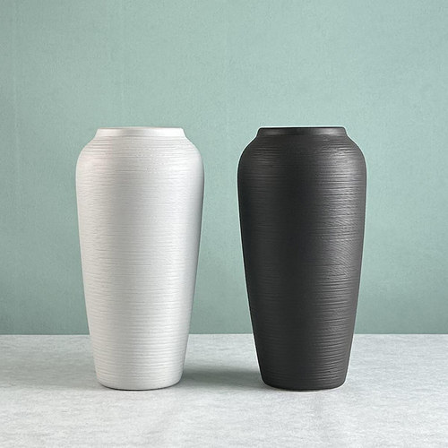 手工磨砂黑色陶瓷花瓶摆件复古粗陶罐DIY灯台设计师花器客厅插花