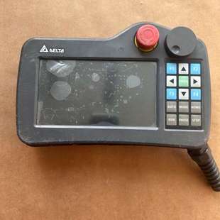 实物拍摄 件 N411H5C5 台达人机界面HMC07