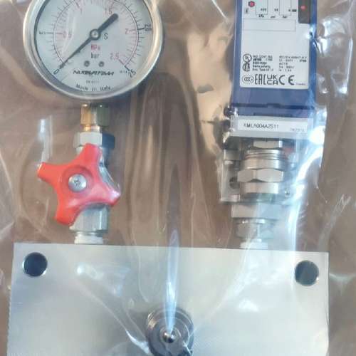 压力开关XMLA00AA2S11压力开关压力表套