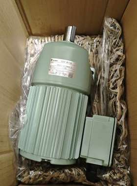 TSUBAKI椿本减速齿轮电机，Type：GMTA010-2