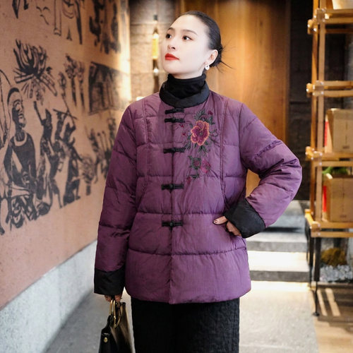 民族风刺绣立领盘扣90绒羽绒服