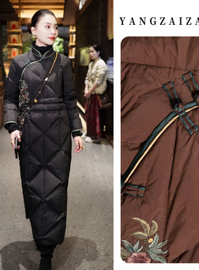 羊在在民族风中式盘扣冬装轻薄羽绒服女旗袍外套YRF25XL1531