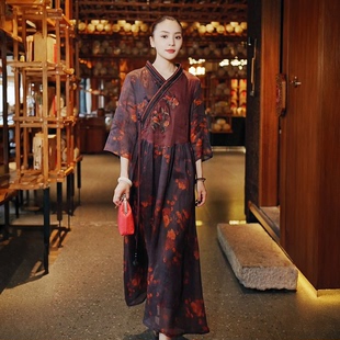羊在在刺绣纯苎麻连衣裙显瘦中式印花舒适透气长裙春夏YQ1575