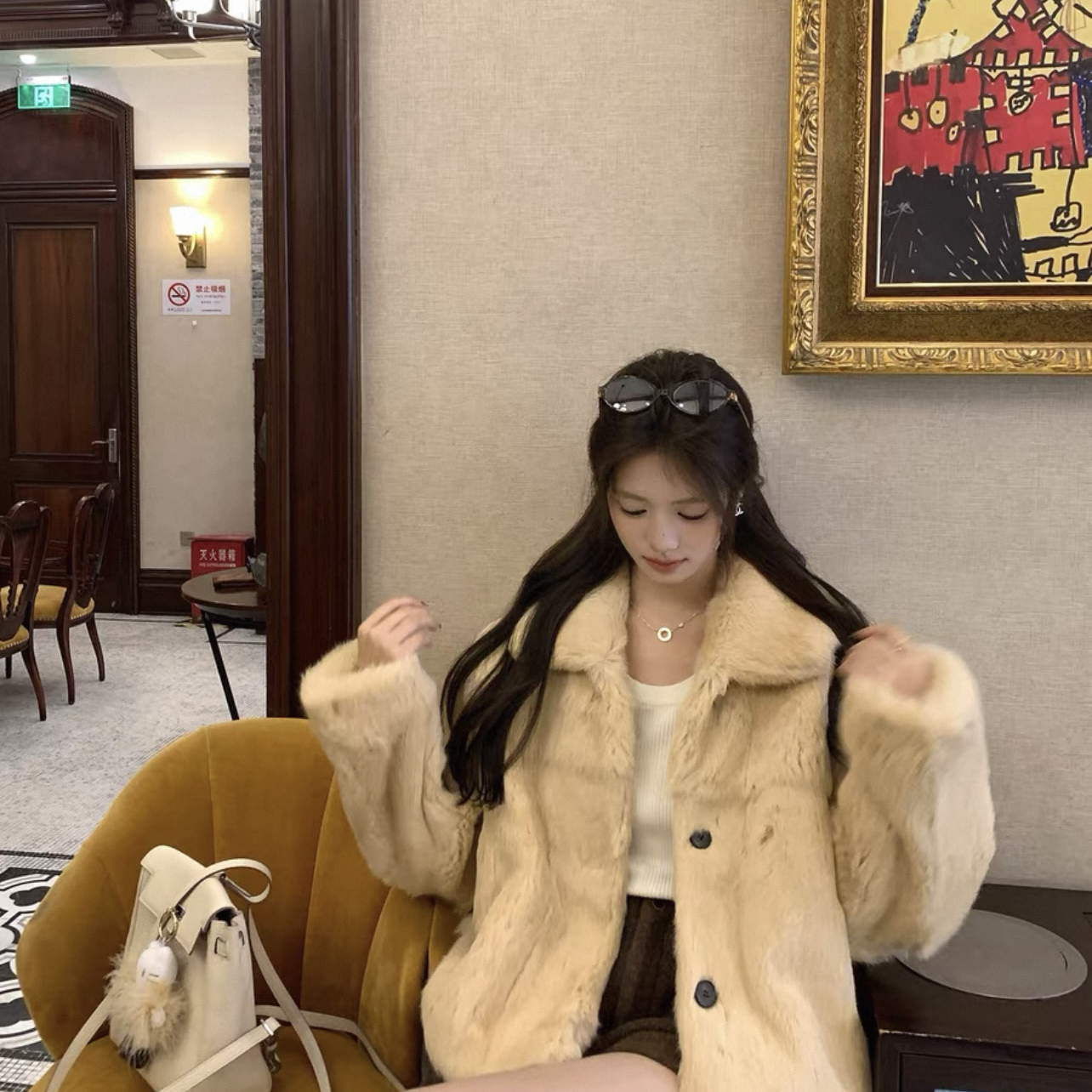 玥儿系温柔千金风真兔毛修身显瘦翻领保暖皮草外套（含100兔毛）3