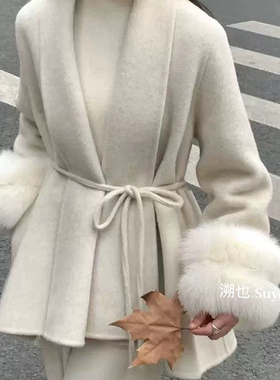 玥儿家外套(配腰带,可拆卸真狐狸毛袖)（含100羊毛）PZzz20038