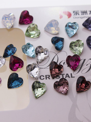 东洲钻尖底桃心多色混合美甲饰品