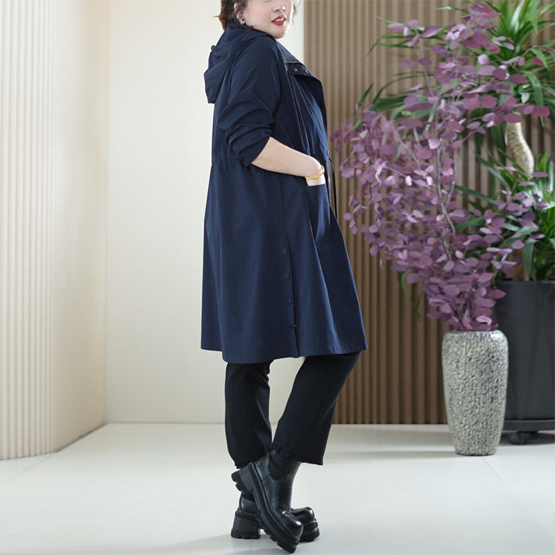 轻量型70D速干中长款风衣可拆卸连帽立领酷飒户外大码春季外套女