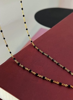 杨采钰同款黑色珐琅间珠项链