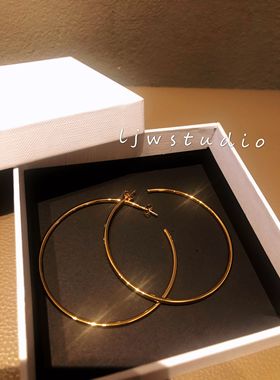 2020新款 嘻哈欧美极简celi风hoop大圆环耳饰夸张肯豆同款耳钉