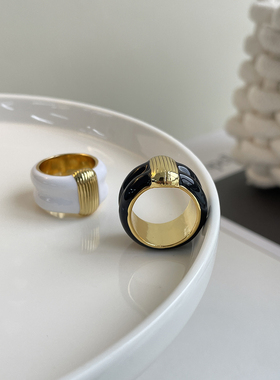 法式珐琅黑金拼色指环戒指