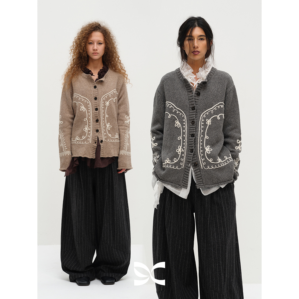 SQUARE CIRCLE 方圆艺术感立体线条刺绣针织开衫叠搭毛衣外套