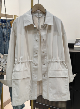 2026春装新款米灰色工装风衣女中长款收腰宽松小个子衬衫式外套潮