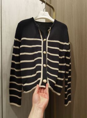 自然随性小卷边金属扣全棉条纹圆领针织短开衫女2024春新款