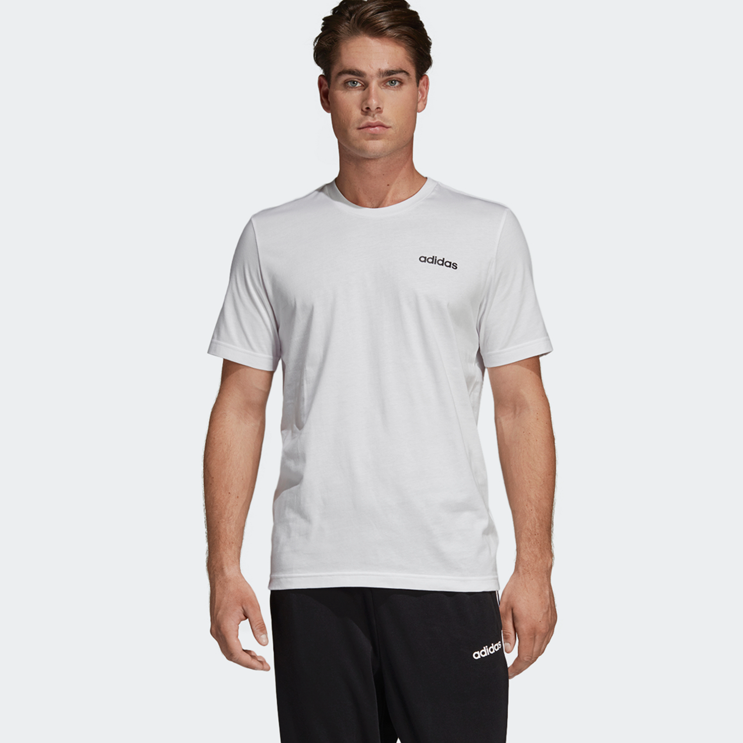 阿迪达斯正品男士短袖