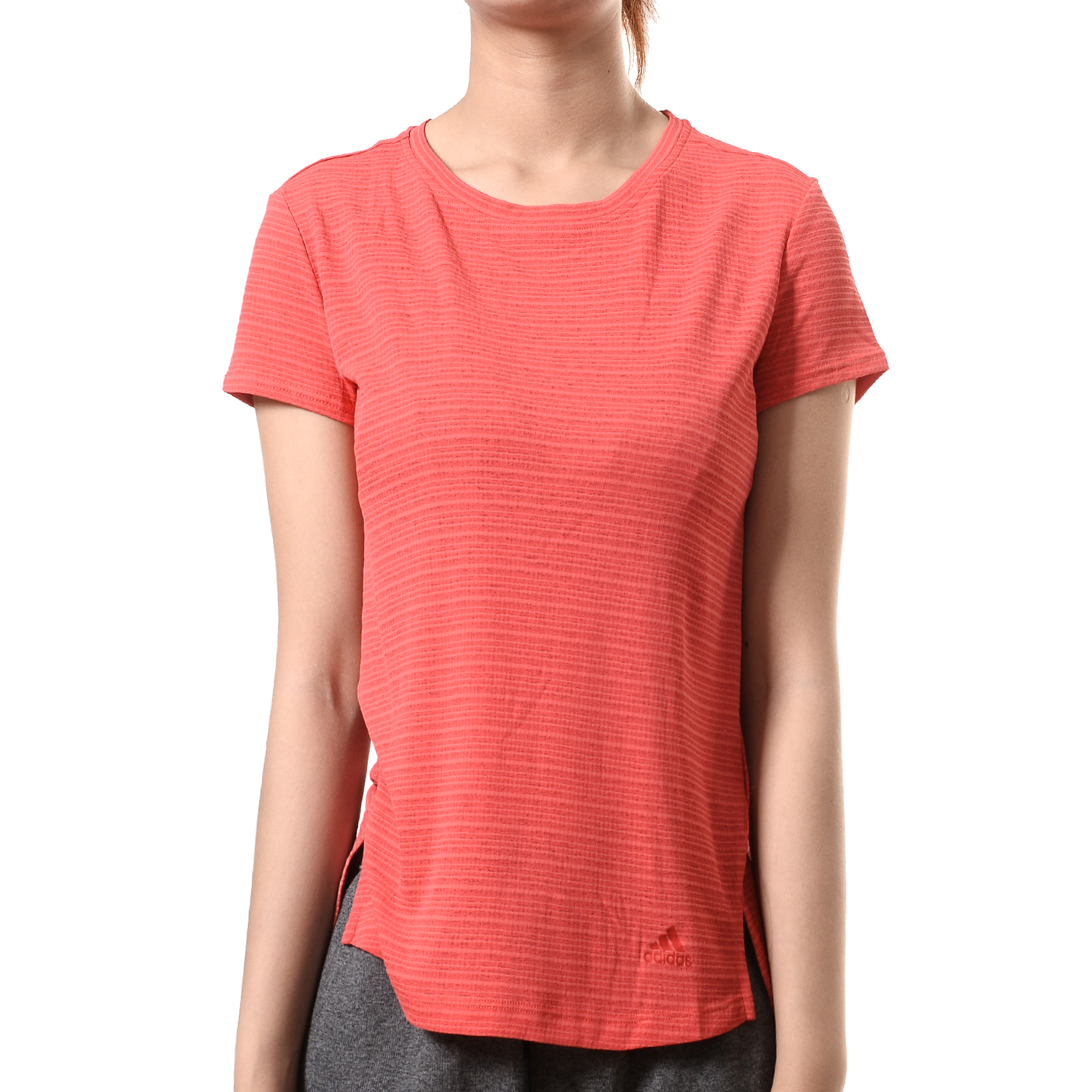阿迪达斯女子圆领短袖T恤