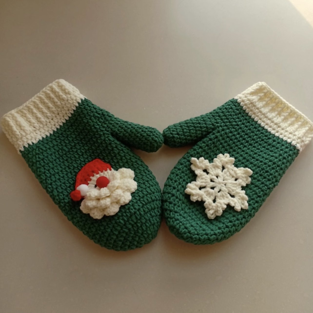 冬日diy钩针毛线雪花手套材料包手工编织毛线保暖加厚可爱圣诞风,服饰配件/皮带/帽子/围巾,DIY编织材料包,淘宝优惠券,粉丝福利购,淘宝优惠卷