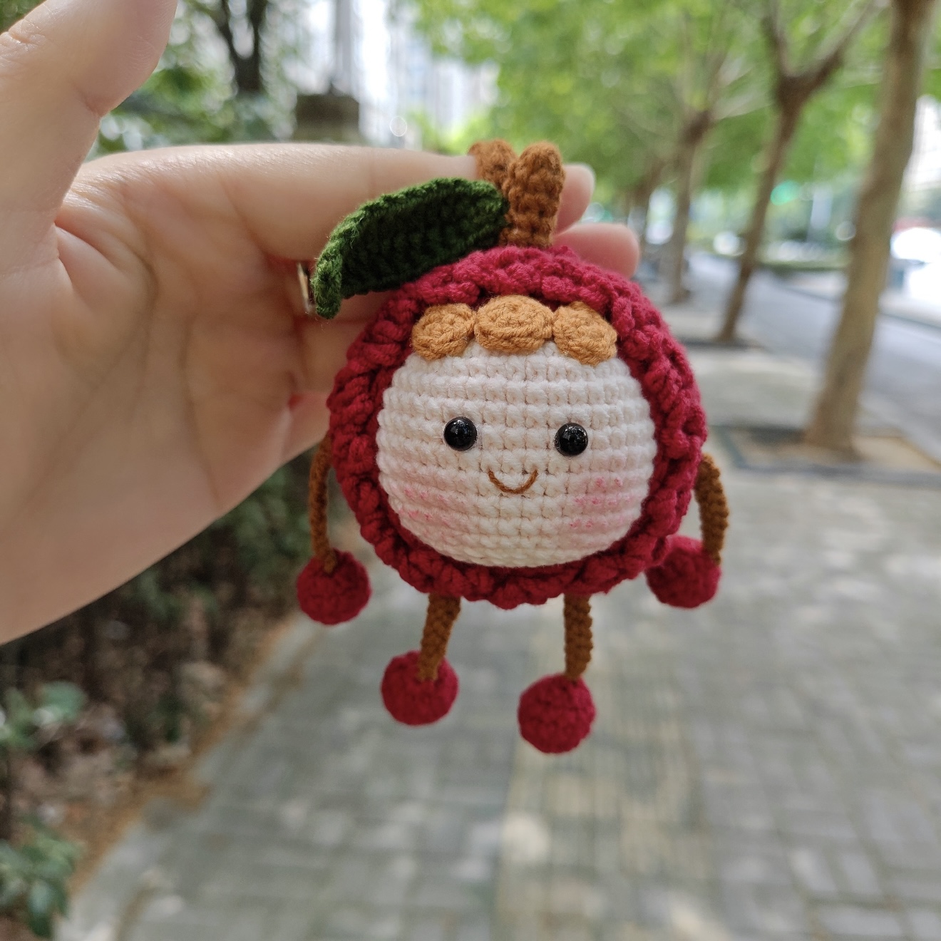 手工钩织荔枝团子玩偶diy材料包自制毛线挂件钥匙扣桌面摆件送人