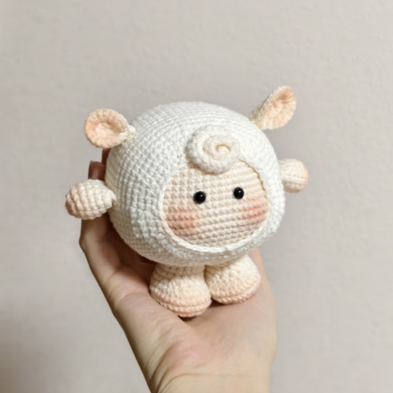 DIY手工编织钩针毛线编织蛋仔dongdong羊钥匙扣材料挂饰包挂送人