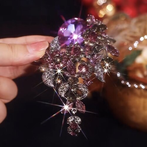 轻奢重工水晶小众设计感胸针胸花