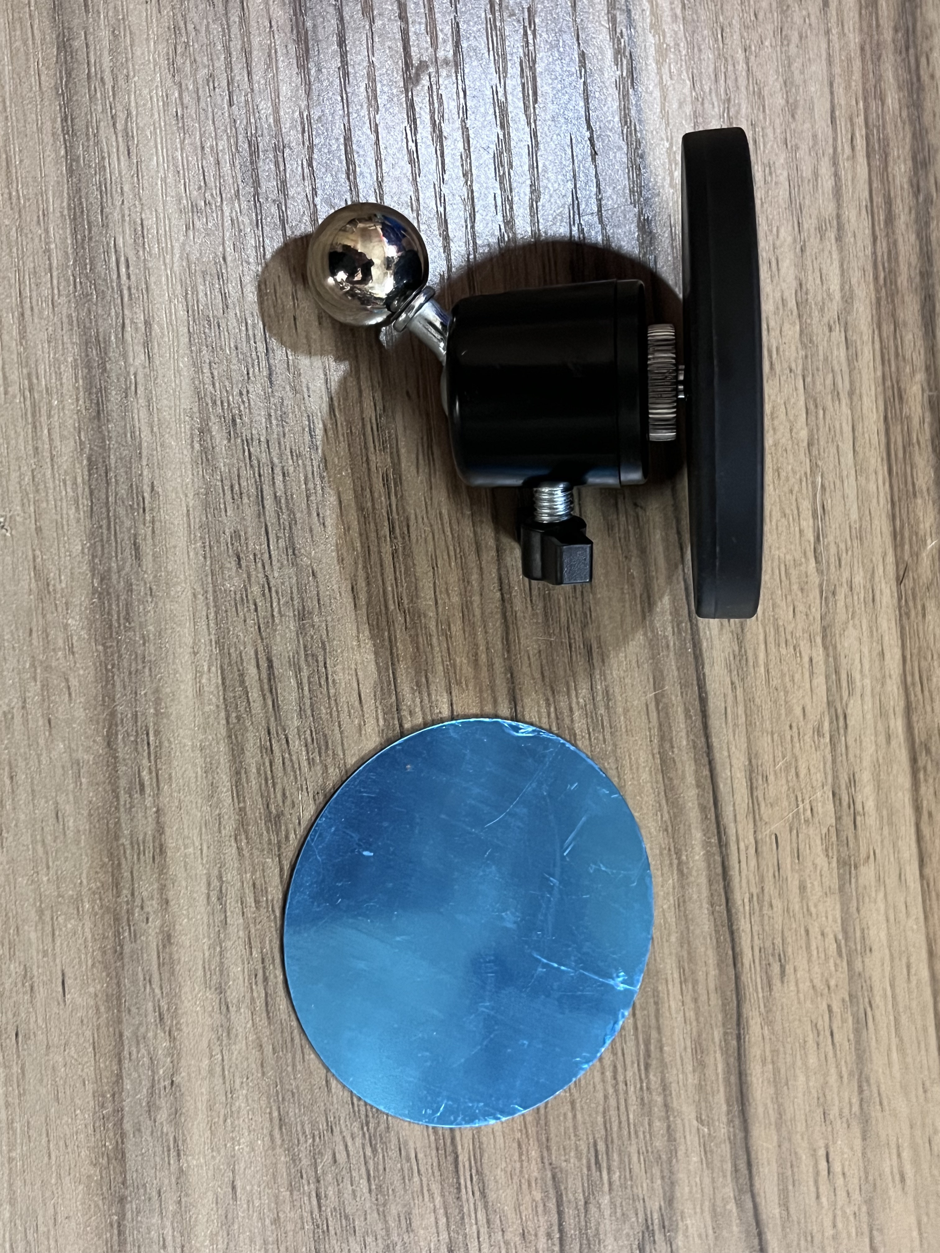 全金属磁吸汽车手机导航支架底座配件货车中控仪表台粘贴式架