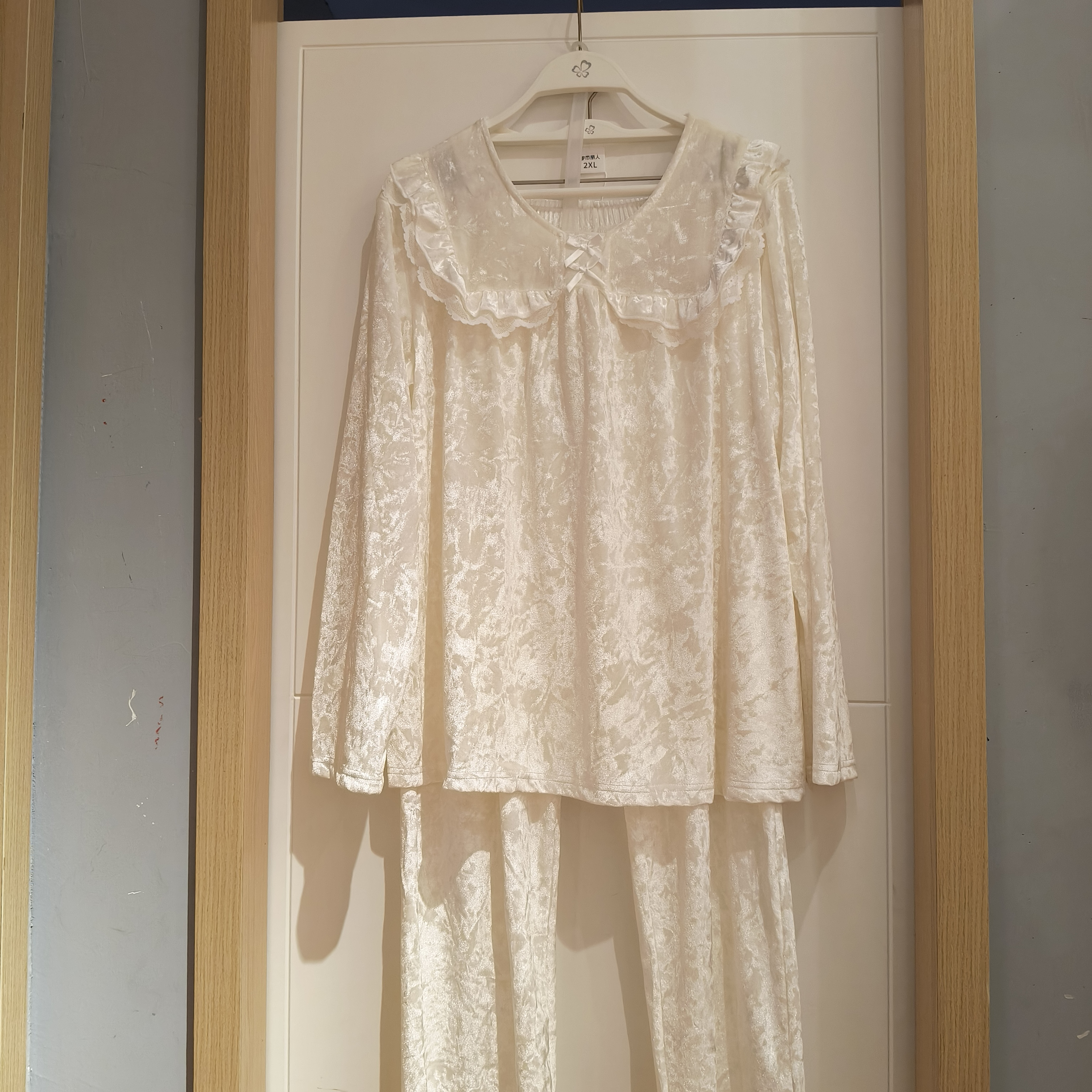 公主风钻石绒睡衣女甜美舒适高端