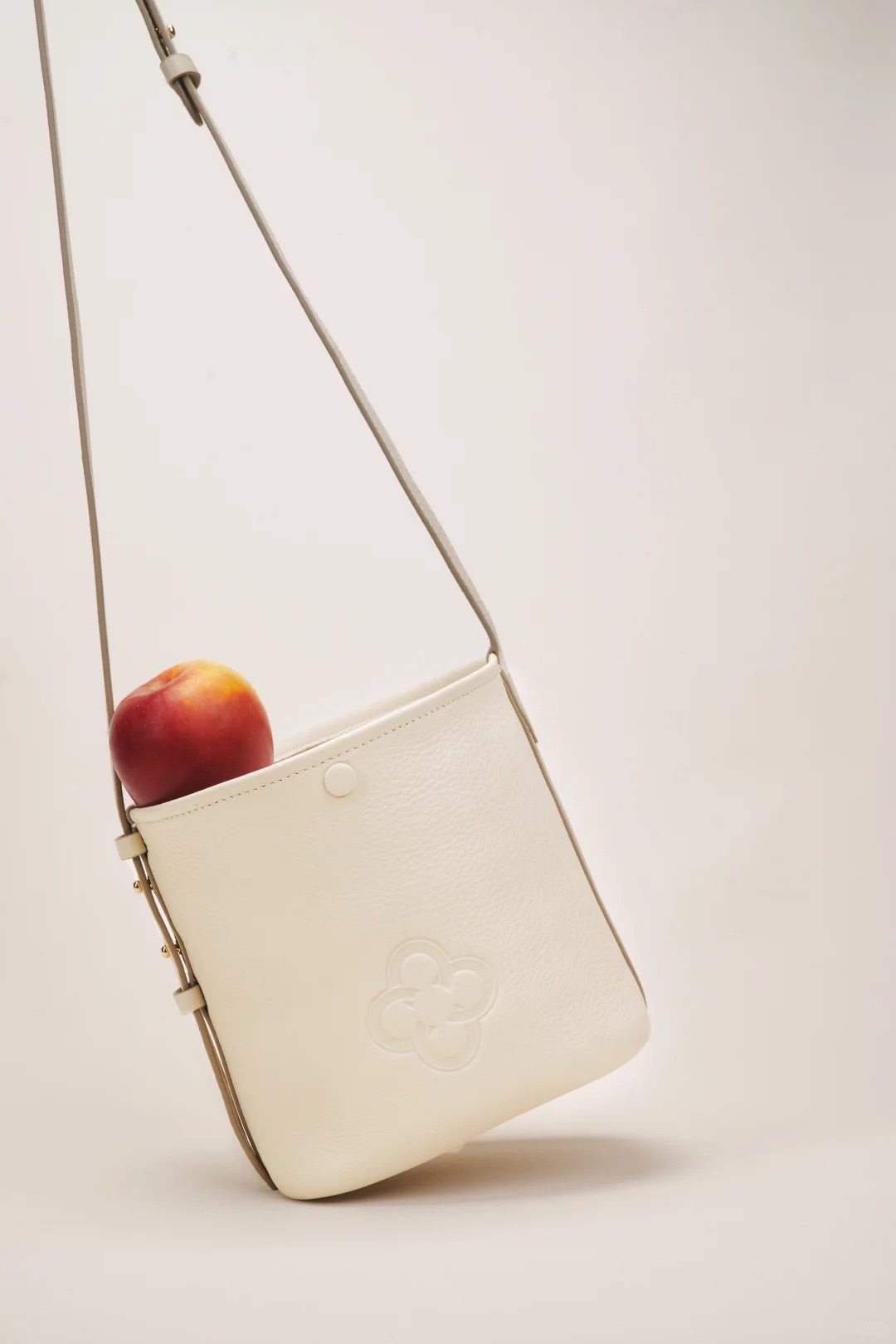 Vogue推荐 意大利真鹿皮卡思乐女包手提菜篮子高级感通勤小水桶包