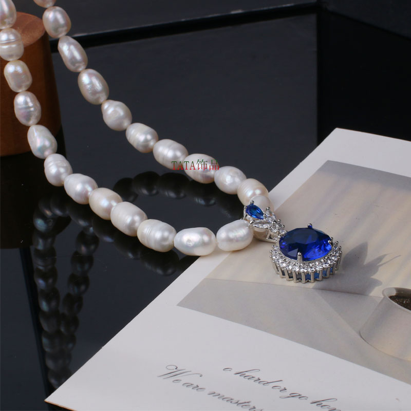 高级感珍珠水晶吊坠项链锁骨链