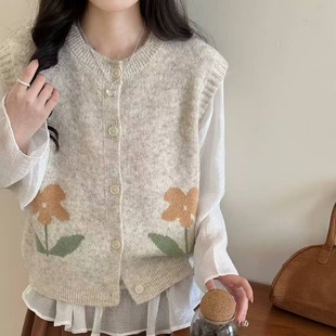 上衣女叠穿显瘦毛衣背心 秋季 新款 宽松软糯糯花朵针织马甲无袖 开衫