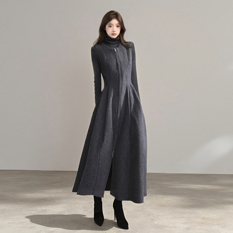 2025秋季赫本风高级感一整套穿搭高领打底衫毛呢背心连衣裙两件套
