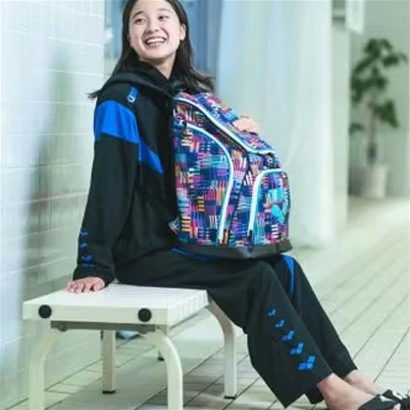 2025年夏新ARENA阿瑞娜专业游泳背包双肩包30L男女同款比赛练习用