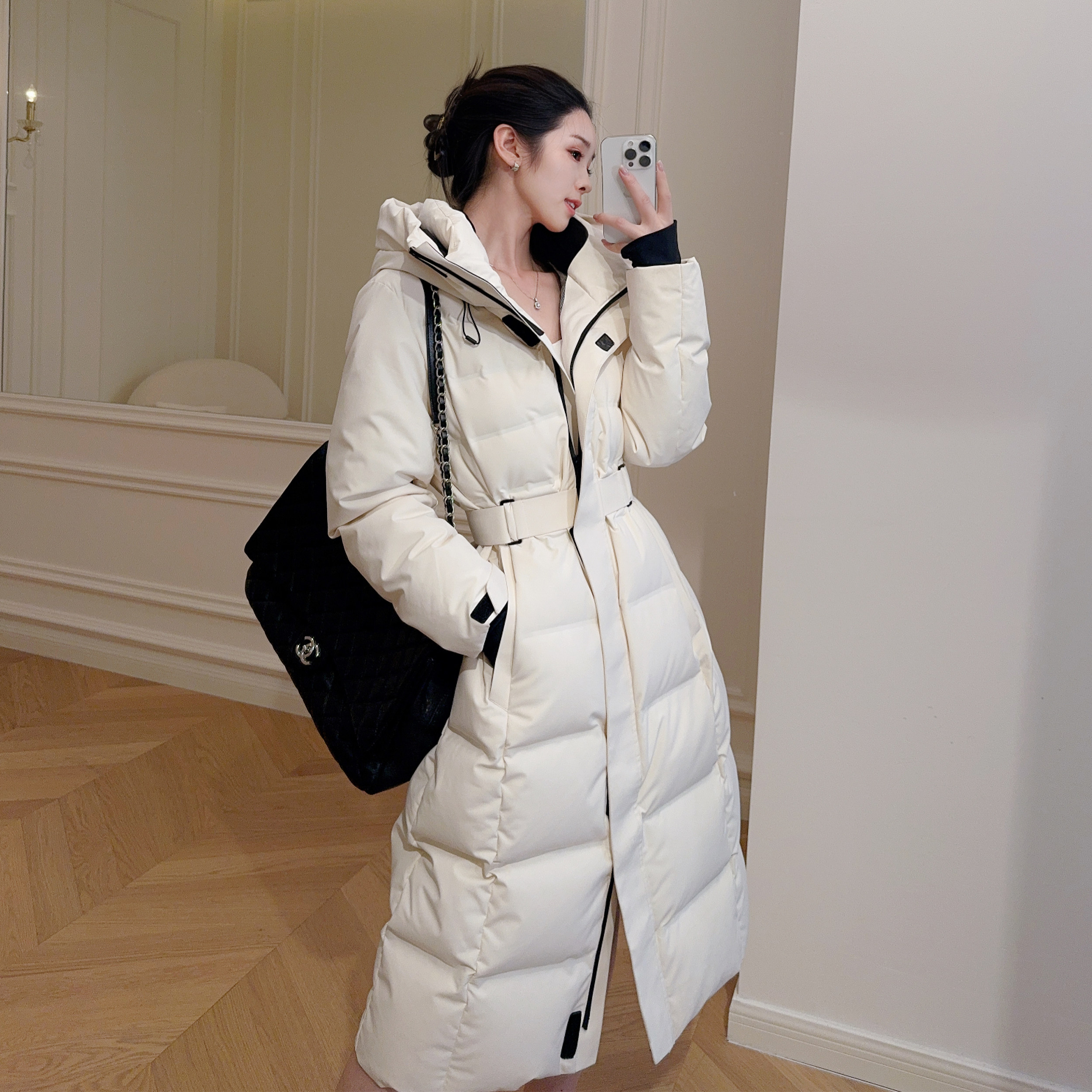 嫚渡法式鹅绒长款连帽收腰羽绒服