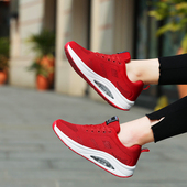 新款 女软底中跟飞织网面运动曳步舞蹈鞋 春夏鬼步舞鞋 红色广场舞鞋