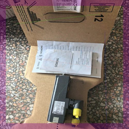 1FK7011-5AK71-1AB3 西门子原装电机