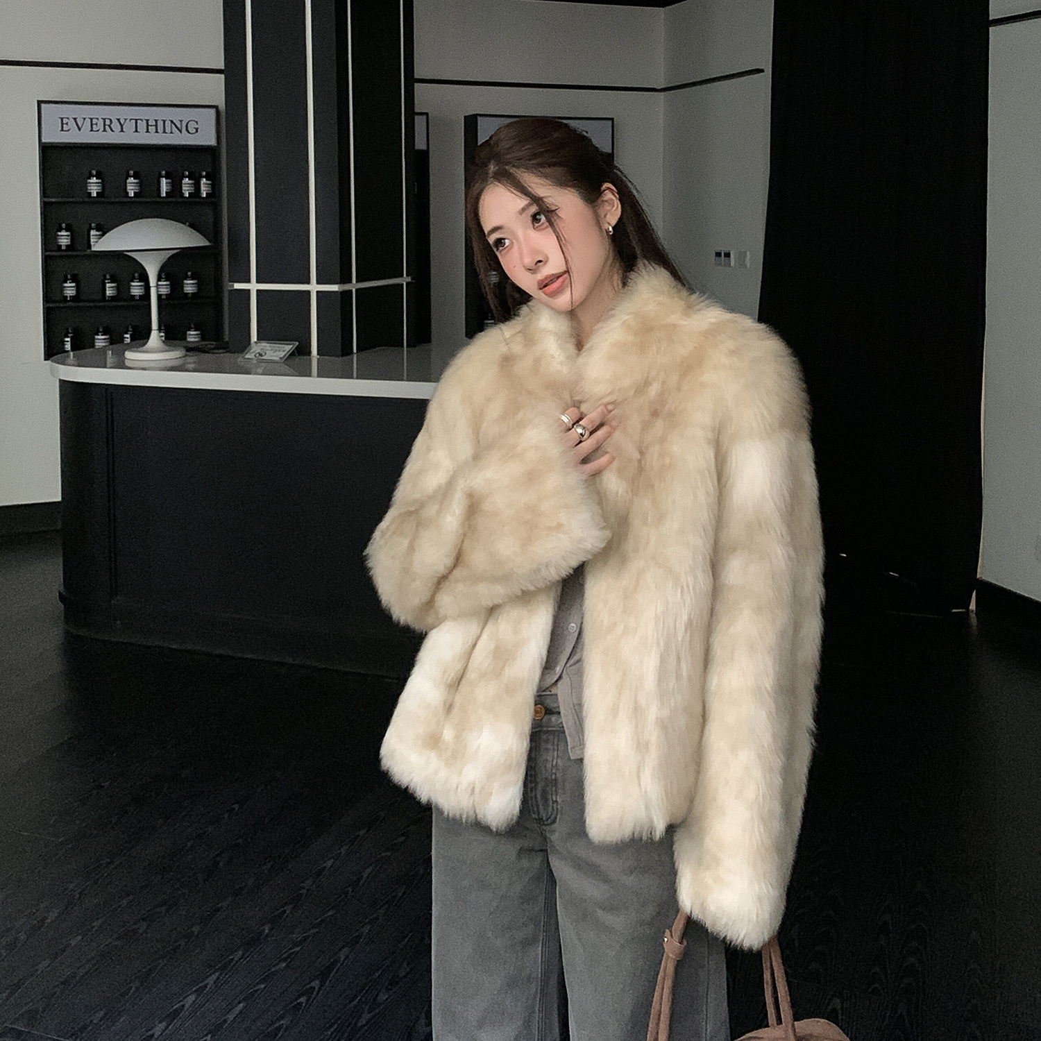 GHJOD studio 托斯卡纳皮毛一体外套女立领短款真毛皮草大衣冬