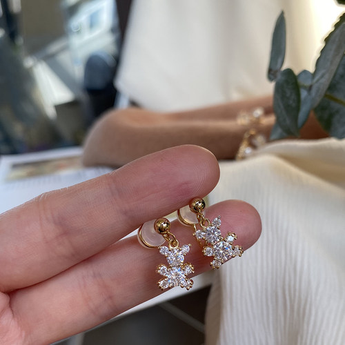 超精致可爱满钻小熊吊坠耳环硅胶